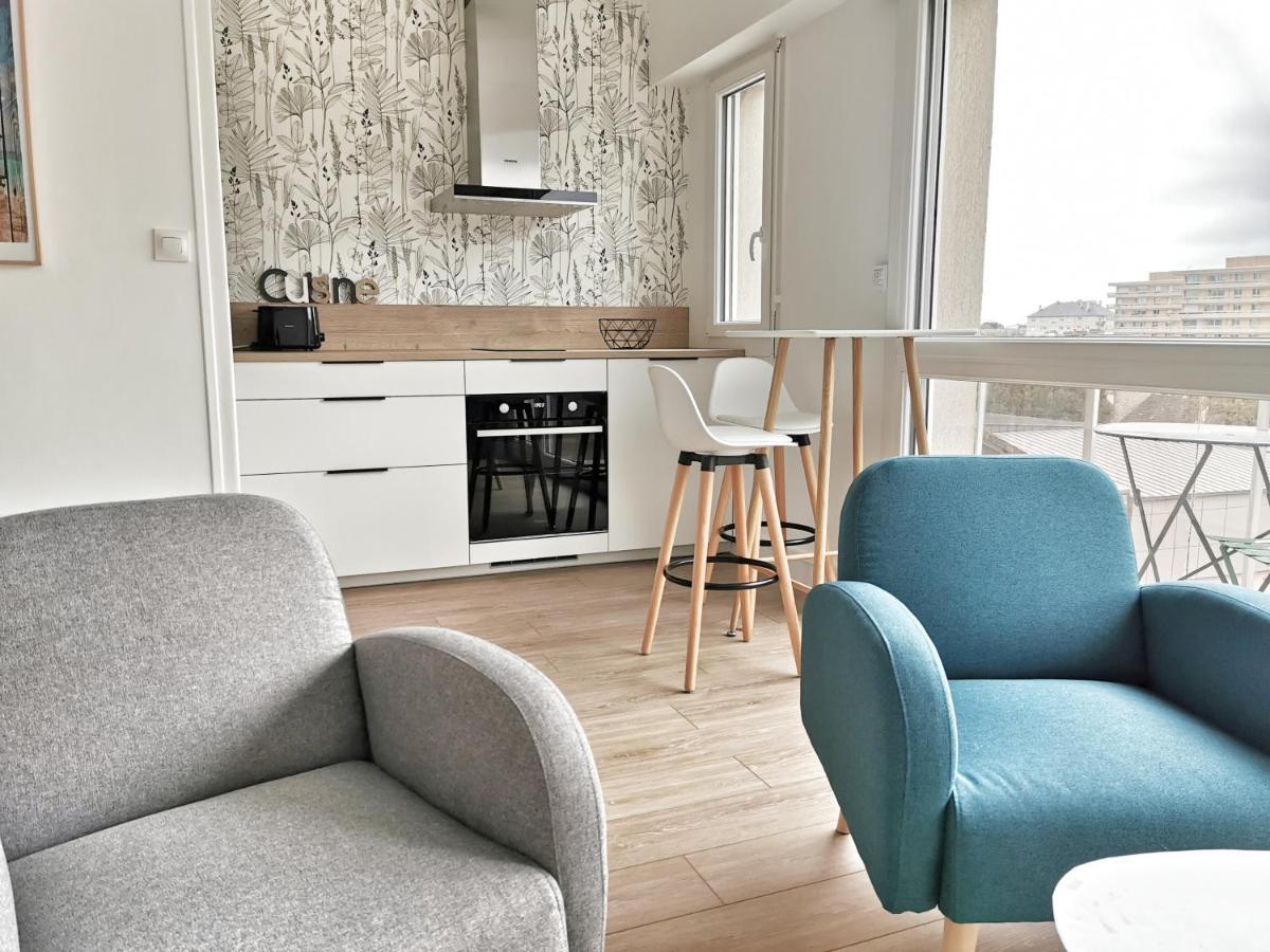 Appartement Lumineux Avec Balcon Et Parking شيربوغ أون كوتننتين المظهر الخارجي الصورة