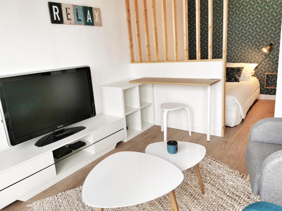Appartement Lumineux Avec Balcon Et Parking شيربوغ أون كوتننتين المظهر الخارجي الصورة